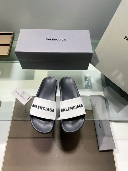 Balenciaga casual shoes