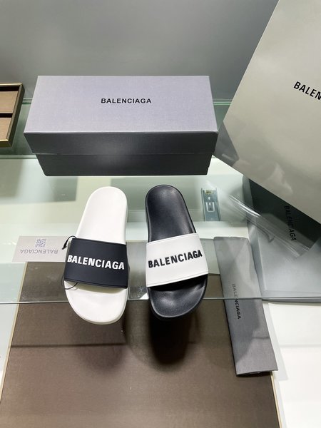 Balenciaga casual shoes