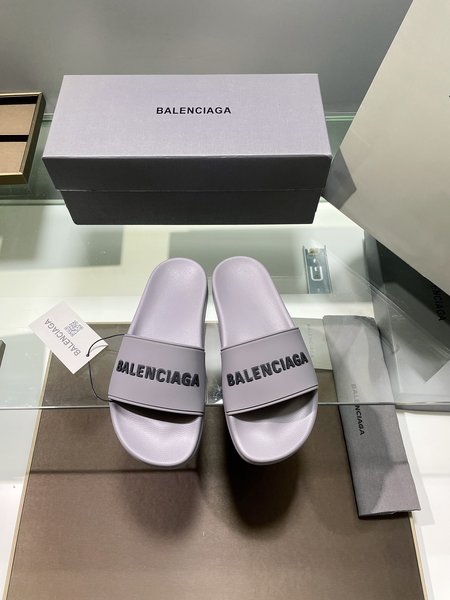 Balenciaga casual shoes