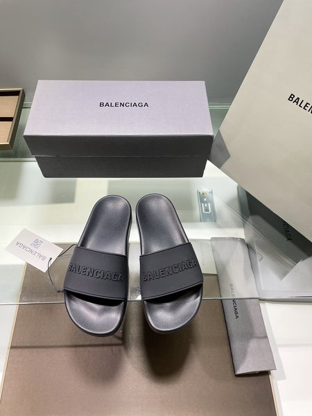 Balenciaga casual shoes