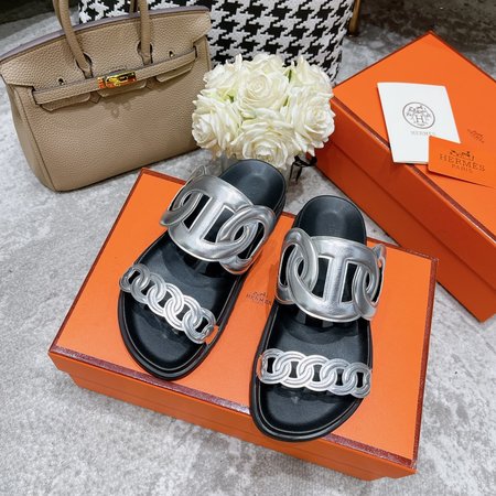 Hermes Chain Pig Nose Slippers