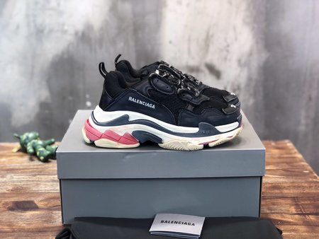 Balenciaga Upgraded Triple S sneakers