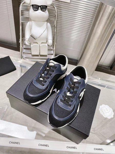 Chanel Casual sneakers with three-dimensional logo on the side