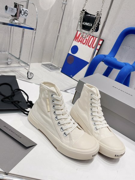 Balenciaga New High Top Casual Shoes