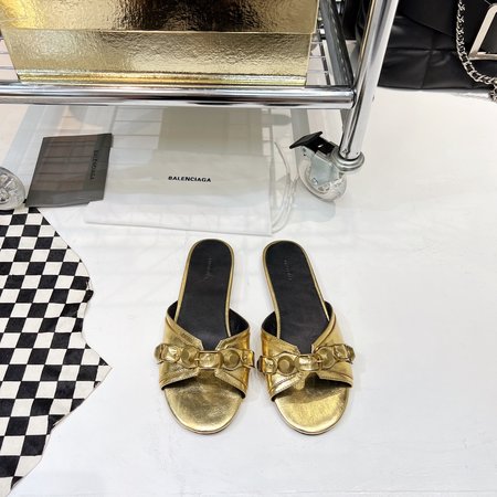 Balenciaga Metal slipper silhouette hardware