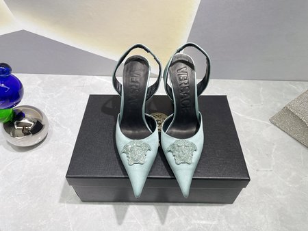 Versace back space ladies shoes