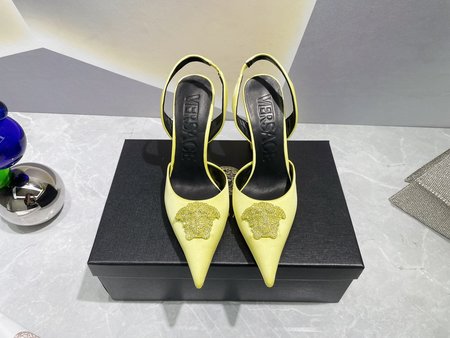 Versace back space ladies shoes