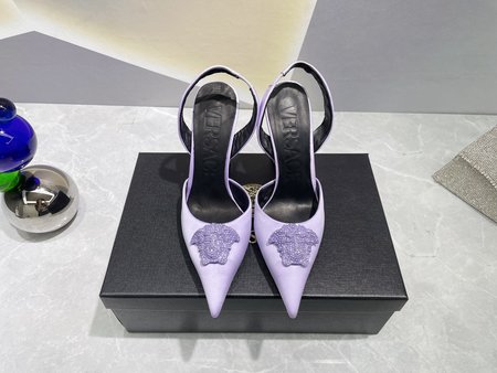 Versace back space ladies shoes