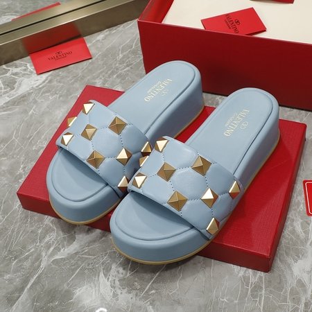 Valentino Thick sole series slippers