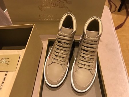 Burberry House plaid High Top sneakers