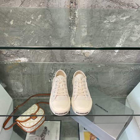 Balenciaga Espadrilles PARIS Sneakers Vintage Style