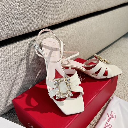 Roger Viver Mini Versailles diamond buckle sandals Kitten Heels