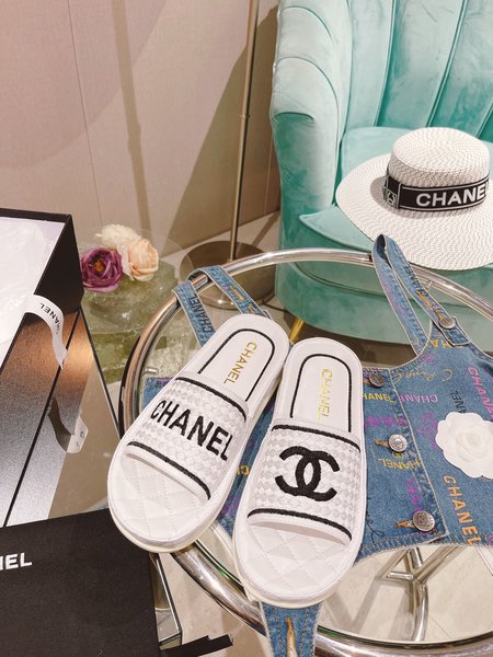 Chanel Woven sole canvas height increasing shoes