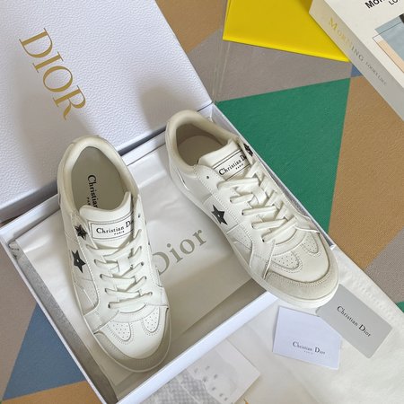 Dior Small white shoes Star