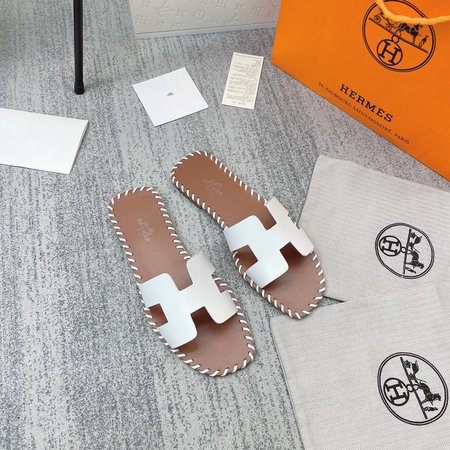 Hermes H slippers classic