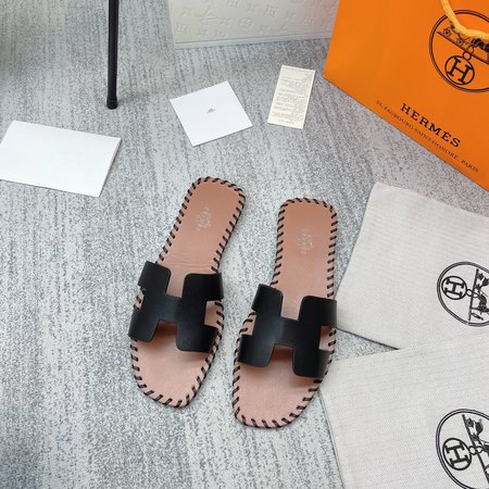 Hermes H slippers classic