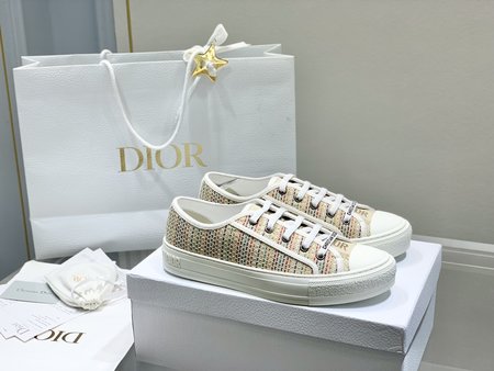 Dior classic embroidered flats