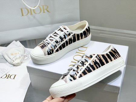 Dior classic embroidered flats