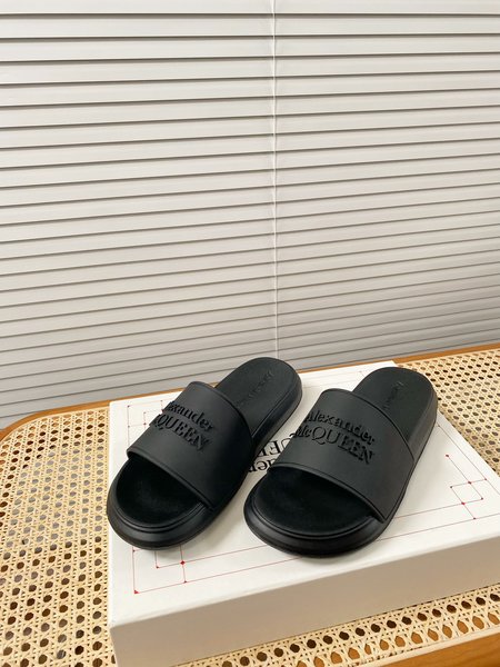 Alexander McQueen Sneakers height 4.5cm
