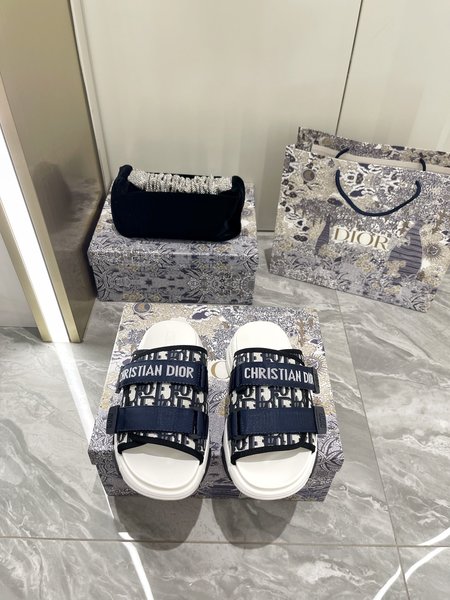 Dior slippers