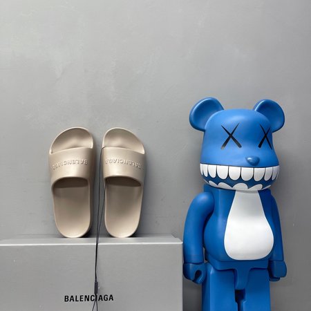 Balenciaga platform slippers