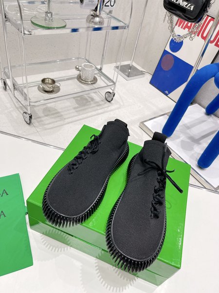 Valentino knitted casual shoes