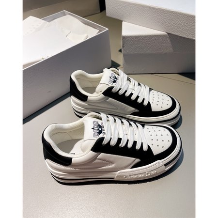 Dior Panda Casual Lace-up Sneakers