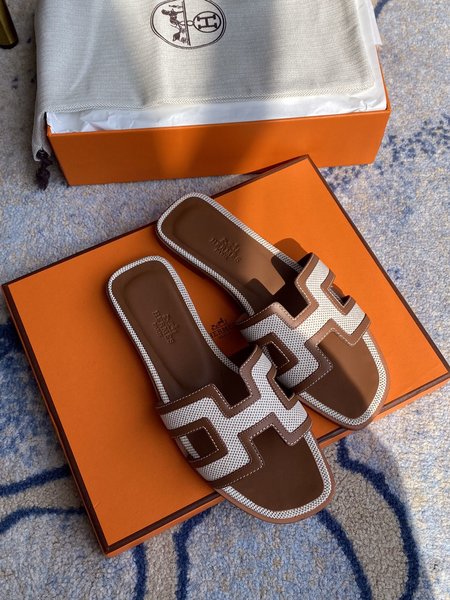 Hermes handmade slippers calfskin