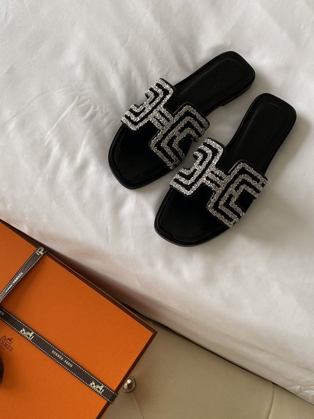 Hermes handmade slippers calfskin