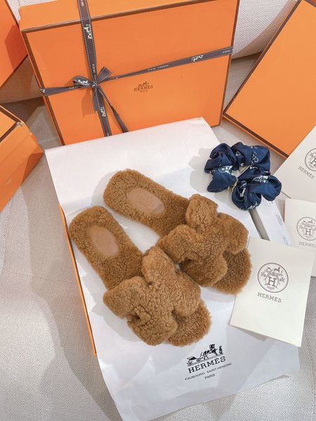 Hermes Teddy Bear H Fuzzy Slippers Oran Flat Slippers