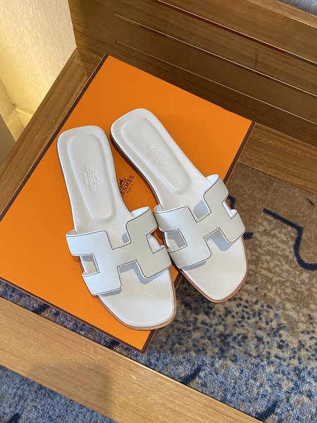 Hermes handmade slippers calfskin