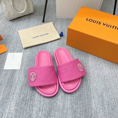 Louis Vuitton Velcro slippers