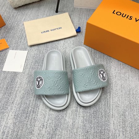 Louis Vuitton Velcro slippers