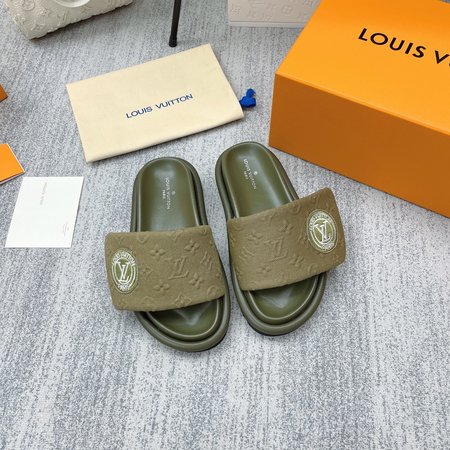 Louis Vuitton Velcro slippers