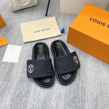 Louis Vuitton Velcro slippers