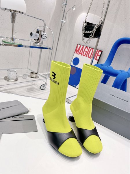 Balenciaga knitted socks boots