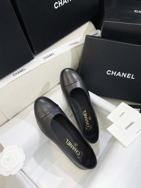 Chanel Coco Vintage Pearl Ballerinas