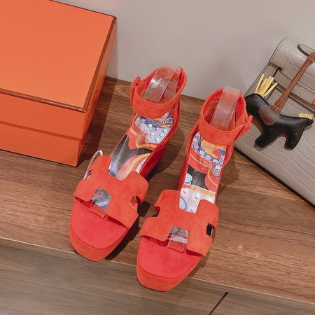 Hermes platform sandals