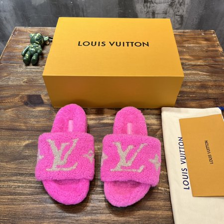 Louis Vuitton fur slippers