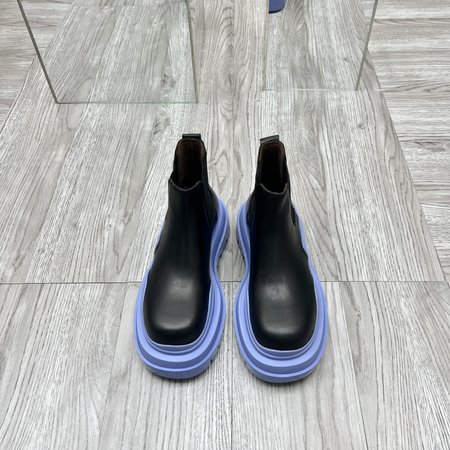 Bottega Veneta Colorful Wave Sole Chelsea Boots