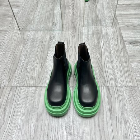 Bottega Veneta Colorful Wave Sole Chelsea Boots