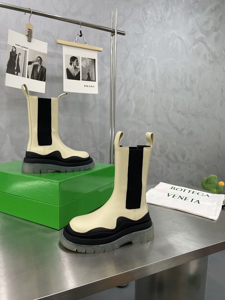 Bottega Veneta Chelsea boots