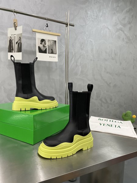 Bottega Veneta Chelsea boots