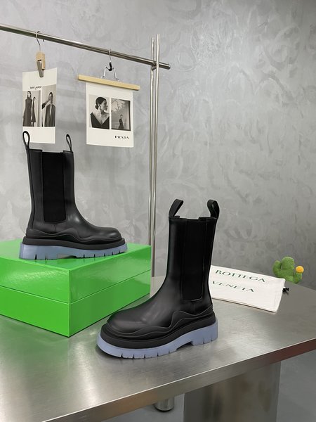 Bottega Veneta Chelsea boots