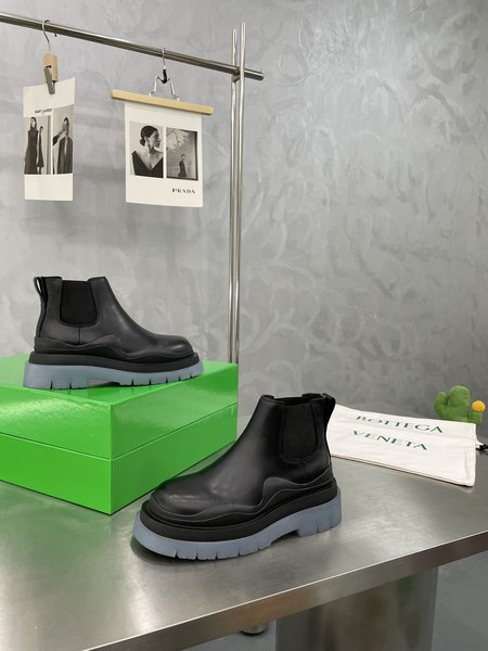 Bottega Veneta Chelsea boots