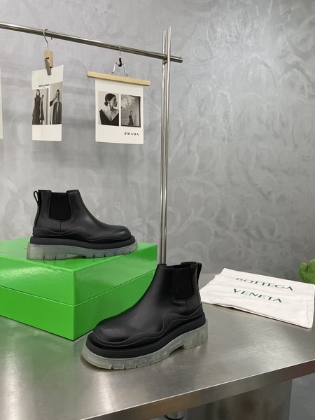 Bottega Veneta Chelsea boots