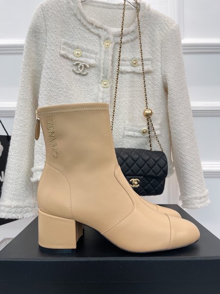 Chanel classic chunky heel stretch boots