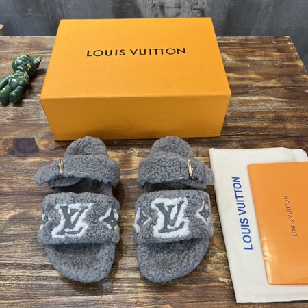 Louis Vuitton fur slippers