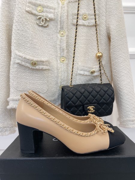 Chanel Chain Butterfly lambskin