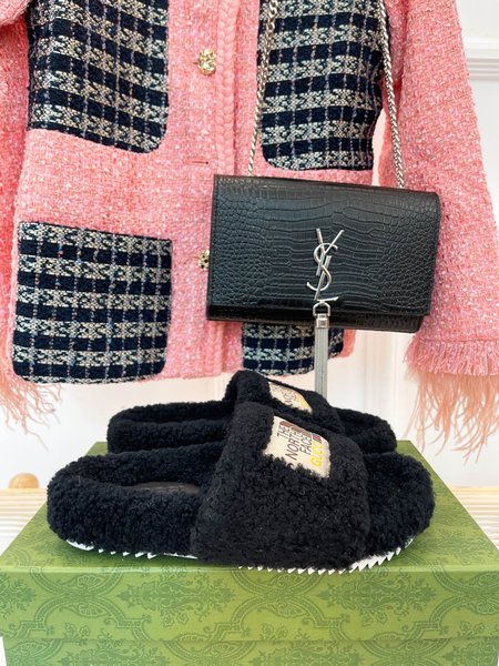 Gucci x The North Face joint classic autumn and winter furry slippers